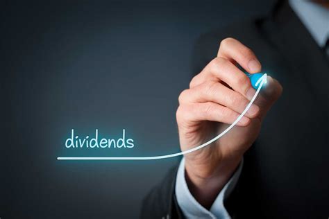 2 Best High Yield Dividend Stocks For 2021 Pay More Than 10