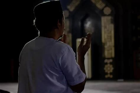 Iktikaf Di Masjid Ini Syarat Dan Rukunnya Ayo Semarang