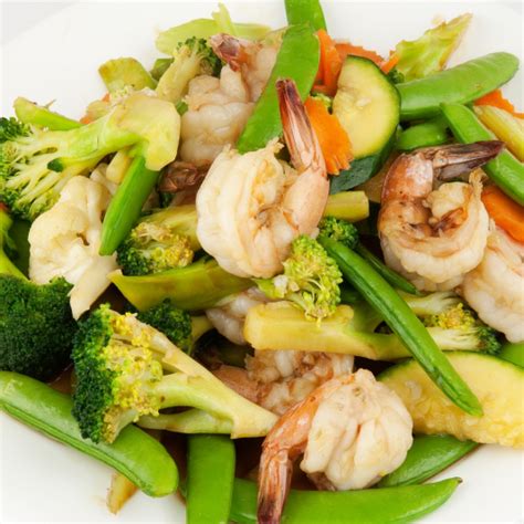 32 Sauteed Prawns With Vegetables Crevettes Sautées Aux Légumes