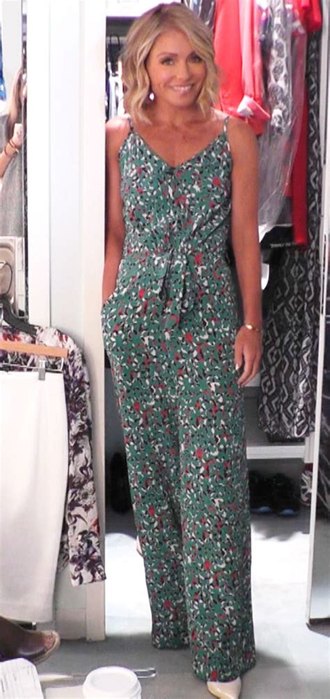Kelly Ripa Wore This Gorgeous Jumpsuit By Saloni Fashion Beautiful
