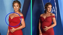 Pregnant Jessie James Decker shows off her baby bump in a ...