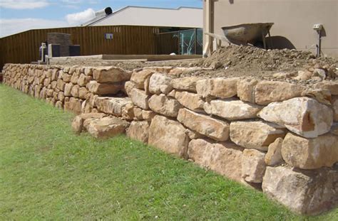 Australian Retaining Walls Hand Placed Sandstone Rock