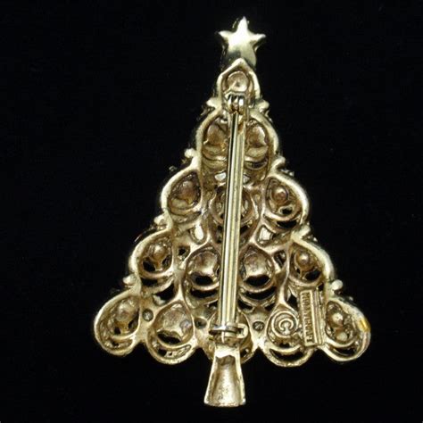 Christmas Tree Pin Vintage Rhinestones Hollycraft Brooch Xmas World