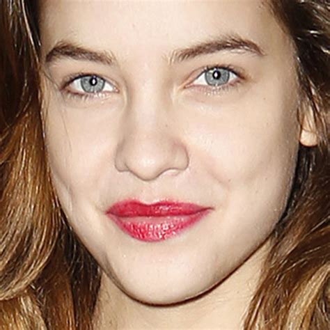 Barbara Palvin Makeup Taupe Eyeshadow And Hot Pink Lipstick Steal Her