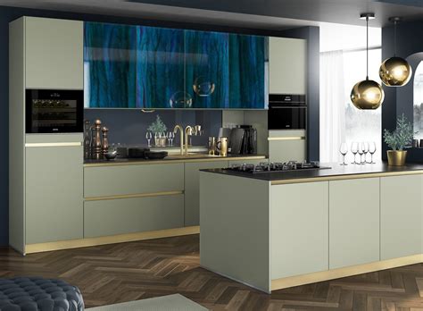 Although the average cost of kitchen cabinets can vary, you can now be better prepared when meeting with a designer. Do fitted kitchens really need to cost that much?