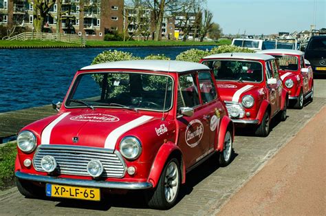 Food Delivery Cars Red Mini Cooper Mini Coopers Minis Garage Idéal