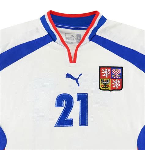 From the latest home and away shirts, to tracksuits and training jackets, we have a range of czech gear for you to browse through. Czech Republic 2000 Away Kit