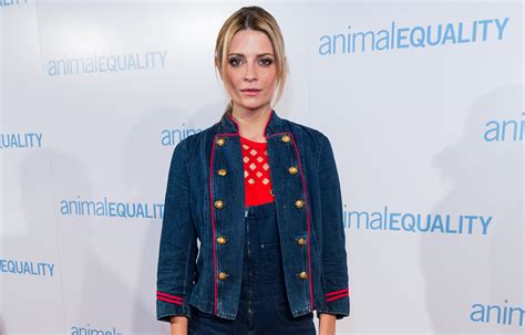 She has been married to rod busby since october 2017. Mischa Barton alleges in 'revenge porn' lawsuit: 'Someone ...