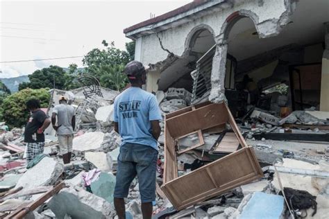 After The Earthquake In Haiti The Difficult Reconstruction Of A Country That Has Been Left To
