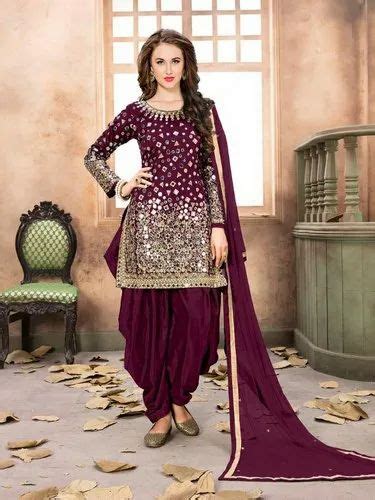 Semi Stitched Mirror Patiyala Punjabi Suit At Rs 950 In Surat Id