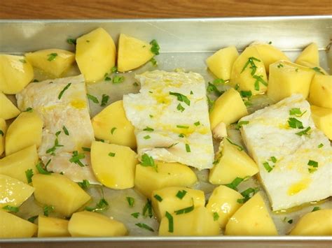 Dal baccalà fritto al baccalà alla vicentina, passando per le numerose ricette di baccalà al forno, ma anche il baccalà alla portoghese, scopriremo insieme la grande le ricette con il baccalà. BACCALA AL FORNO CON PATATE - WonderFood Cucina Creativa