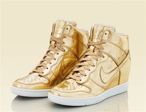 Nike Dunkskyhimetallic Gold Shoesbutterboom Gold Nike Shoes Nike