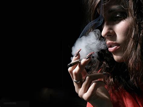 4 女の子の喫煙喫煙雑草の女の子 高画質の壁紙 Pxfuel