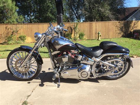 Harley davidson breakout mc california. 2013 Harley-Davidson® FXSBSE CVO™ Breakout (BLACK DIAMOND ...