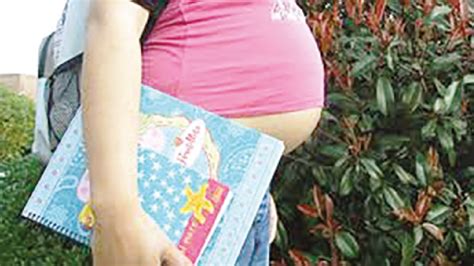 Embarazo Adolescente Genera Más Pobreza Diario La Hora