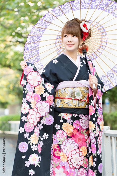 Beautiful Japanese Kimono Woman Stock 写真 Adobe Stock