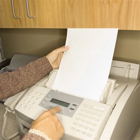 Do address a cover letter to an individual. ️How to Make a Simple Cover Letter for a Fax ️