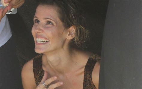 Magra Deborah Secco Perde Kg Em Dois Meses Para Soropositiva Drogada Em Filme Purepeople
