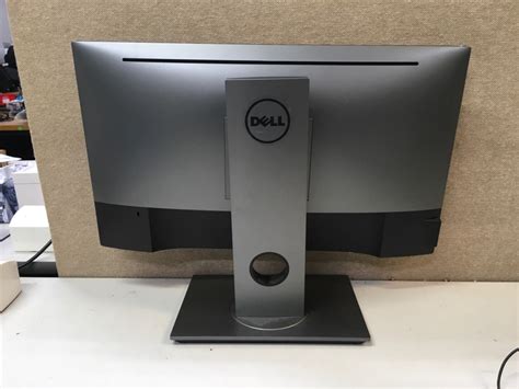 Monitor Dell U2417h 24 Fhd Ips Led Ultrasharp Appears To Function