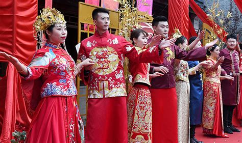 Traditional Chinese Weddings Back In Vogue Cn