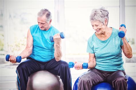 5 Tricks For Helping Seniors Get Motivated For A Workout Combat