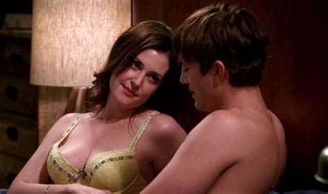 Naked Melanie Lynskey In Two And A Half Men