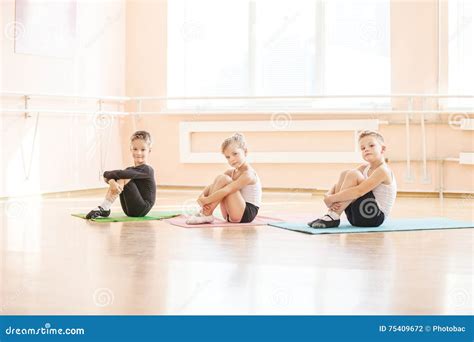 Dancers Warming Up At Ballet Class Stock Photo Image Of Dance