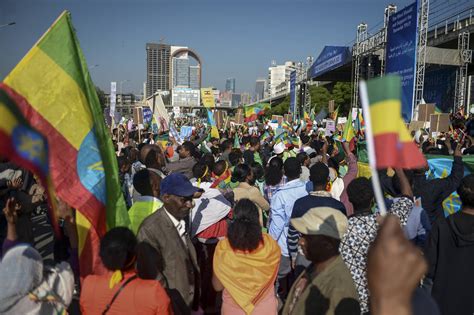 Ethiopians Protest Against Outsiders Amid Tigray Conflict