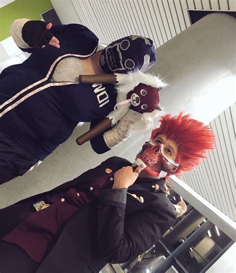Dorohedoro (ドロヘドロ) is a japanese manga series written and illustrated by q hayashida. From a couple years ago - myself as Noi and my friend as En. : Dorohedoro