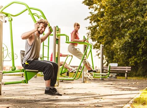How To Make The Most Of Your Local Outdoor Gym Huffpost Uk Life