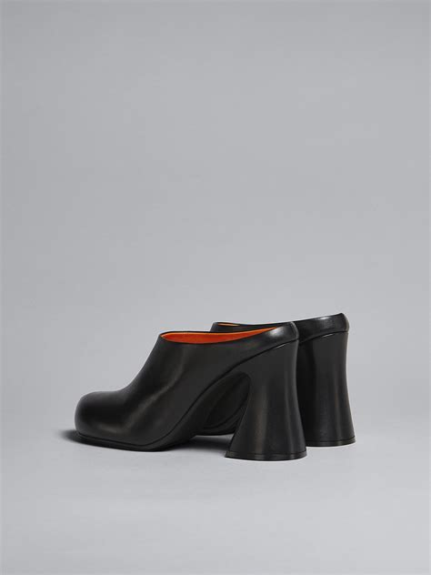 black leather sabot marni