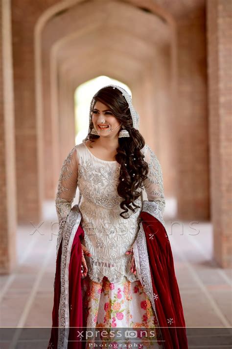Designer pakistani wedding dresses are famous for their incredible and stunning style throughout the world. pakistani wedding image by Nayab khan | Pakistani bridal ...