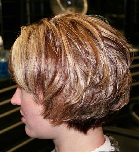 2022 Popular Stacked Curly Bob Hairstyles