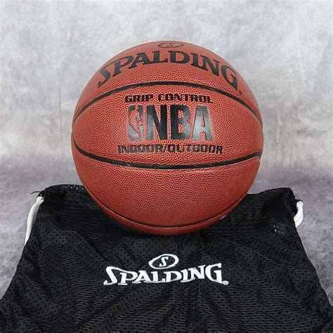 Balón Spalding Nba Grip Control Y Bolsa Malla Pelota Spalding Pack