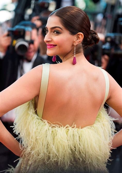 Sonam Kapoor Image