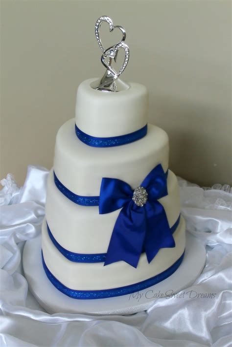See more ideas about wedding cakes, edible art, sweet treats. CakesbyZana: Heart Wedding Cake