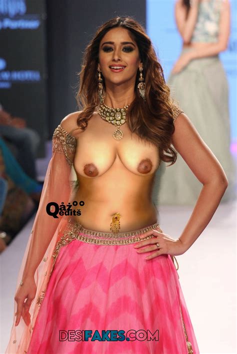 Ileana Nude Cleavage Photos Hd Bollywood Actress Sex Desi Fakes Edit