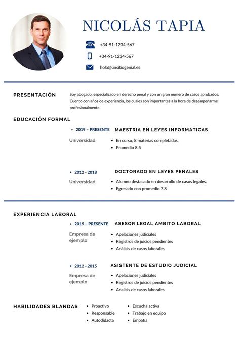 Curriculum Profesional Abogado Contador Azul Plantillas De Canva In