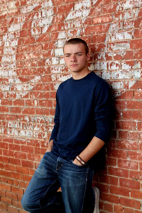 Caleb St Louis Senior Portrait Photographer Molly Thomas Photography