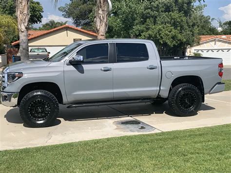 18x90 On 29570 R18 Tire Size