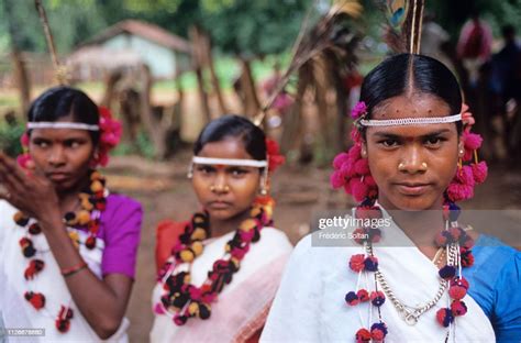 Muria Tribe In Chhattisgarh Muria Preparing A Traditional Dance In A Nachrichtenfoto Getty
