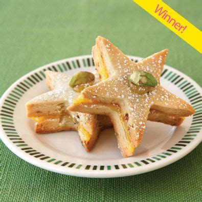 These lemon cookies are an easy variation on our basic sugar cookie recipe. Lemon Pistachio Star Cookies | Recipe | Lemon dessert ...