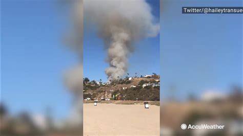 The raging fire in los angeles county's pacific palisades area continues to threaten homes days after it was ignited. Smoke from Palisades Fire burning over hillside | king5.com