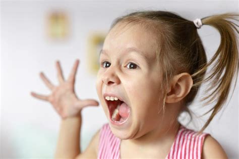 7 Tips To Calm Toddler Tantrums In Public Kiddocare
