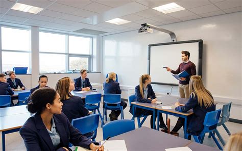 Teacher Training Bursaries Failing To Keep “hard To Recruit” Teachers