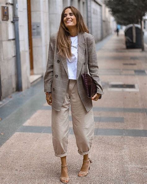 Business Casual Look For Women Plaid Blazer Balloon Pants And Nude