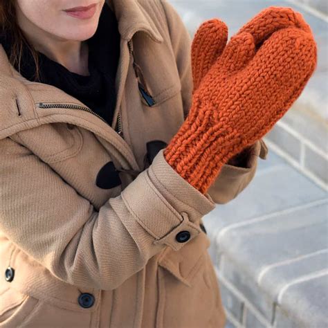 Easy Thick And Quick Mittens Knitting Pattern Gina Michele