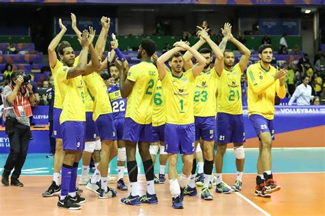O que você acha deste programa? Brasil estreia na Fase Final da Liga das Nações de Vôlei ...