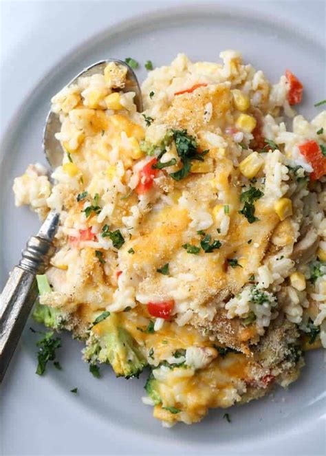 Don't try to combine it all in the casserole, because it won't evenly distribute. Chicken Broccoli Rice Casserole - Valentina's Corner