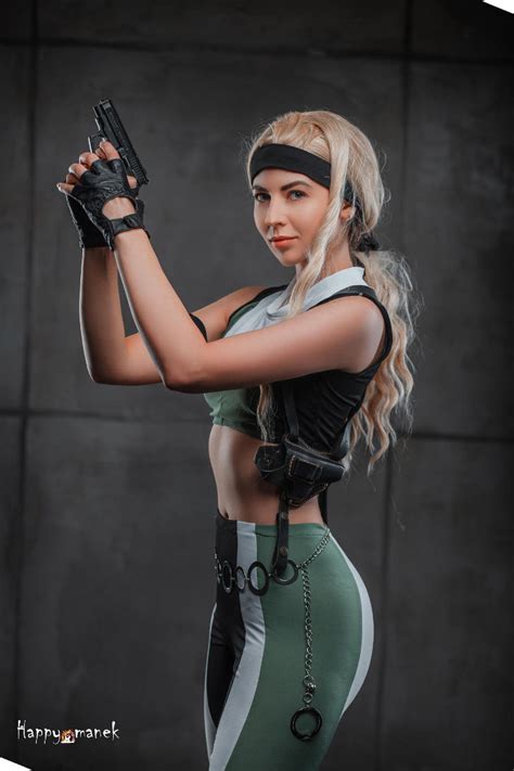 Sonya Blade From Mortal Kombat 3 Daily Cosplay